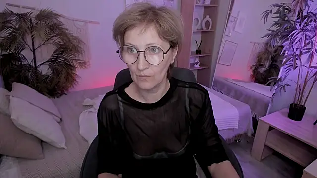 Paris_Cherry: απευθείας συνομιλία ΧΧΧ