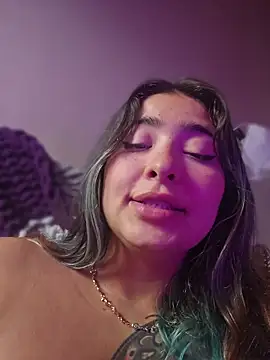 Chat +18 de sweetcoralinee ao vivo