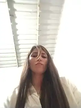 Živý XXX chat Rubi_Esmeralda