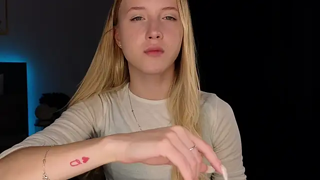 Živý XXX chat adele_armass