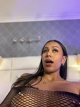 MiilaBlake live XXX chat