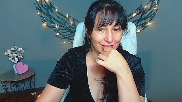 LiluGrants Chat XXX live