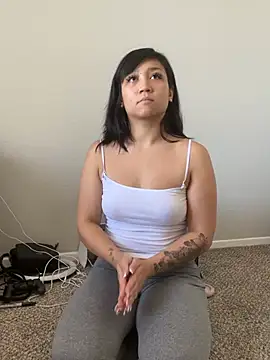 babygirlesme's Webcam Show