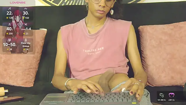 maxi_max0 Live XXX-Chat