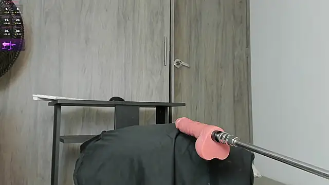 idkusethis Live XXX Chat