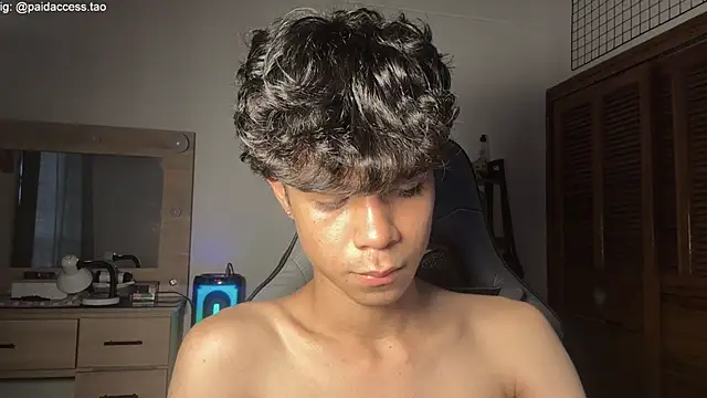 Онлайн чат XXX OopsAgain_