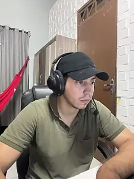 Chat +18 de Fer_Ti ao vivo