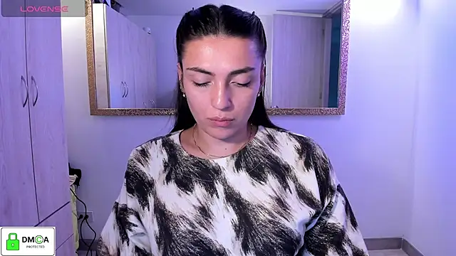 XXX chat uživo modela EricaVanderhill