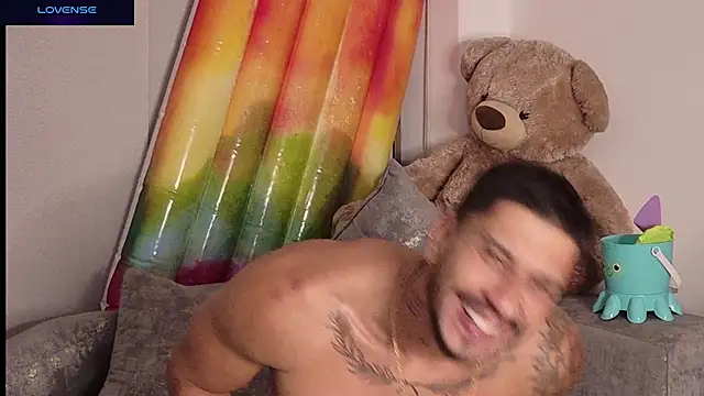 Chatroom XXX en direct de Seth_Vegaa