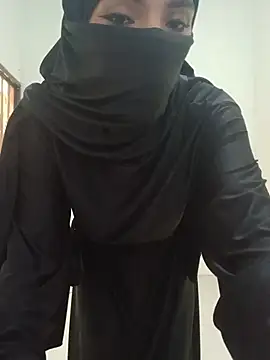XXX chat uživo modela aminaa_
