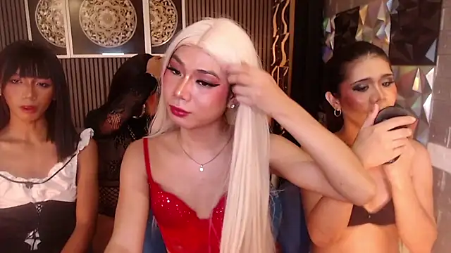 Chat XXX ao vivo de AudreyMilesTrans