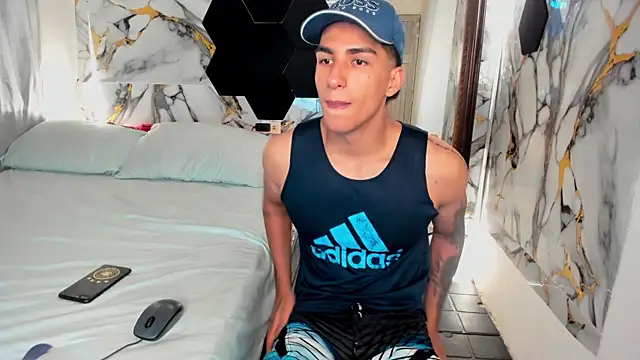 Goldendesirexx Live XXX-chat