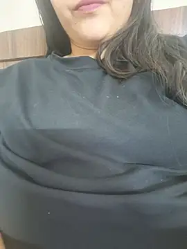 Živý XXX chat neelam_rawat