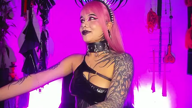 irregular_fetish_'s Live XXX Chat