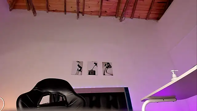 ValeryTs1のライブXXXチャット
