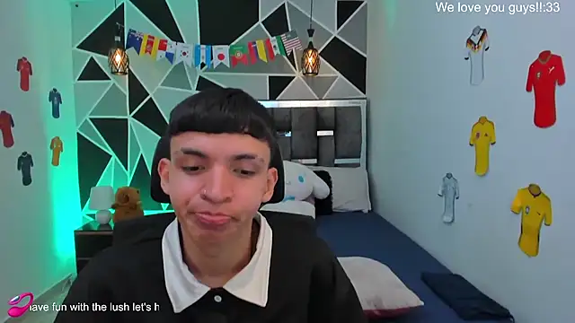Chat +18 de Juan_Nd_Steven ao vivo