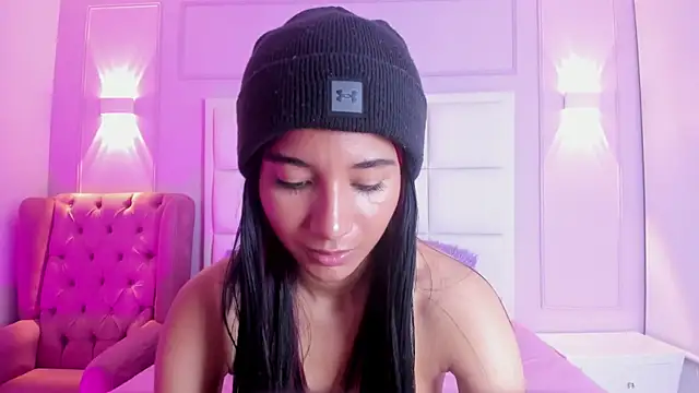 Emily_bruss Live XXX-Chat