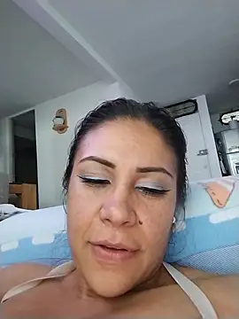 Chat XXX ao vivo de KittyHoleshot87
