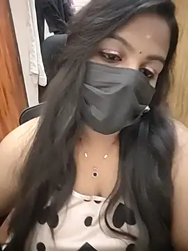 Tamil_Shara 现场XXX聊天