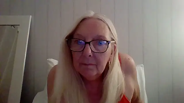 Chanel-56 Live XXX-Chat