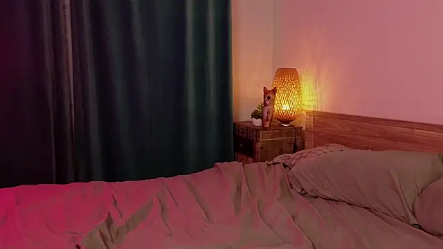 Онлайн чат XXX RozanneJordan
