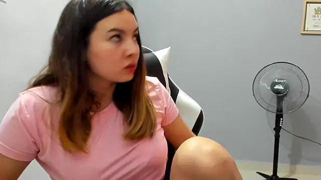 Chat +18 de __Emma__11__Lecat_ ao vivo