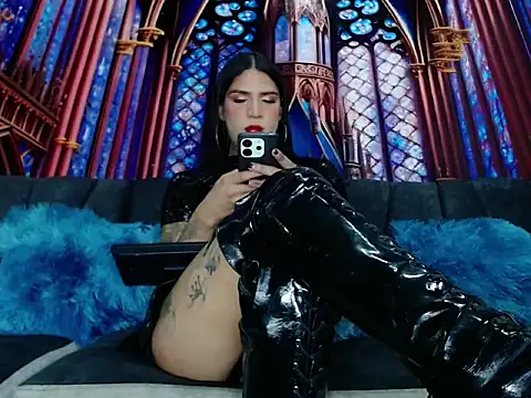 Cathablaken Live XXX chat