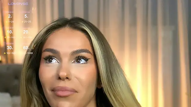 ChloeVelvetxn Live XXX chat