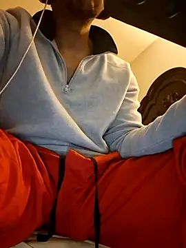 bigboytoy912's Live XXX Chat