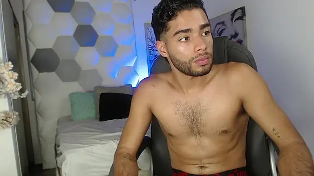 AlejandroGreco live XXX chat