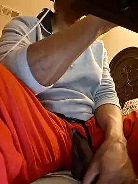 Chat +18 de bigboytoy912 ao vivo