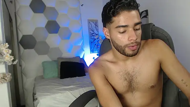 Živý XXX chat AlejandroGreco