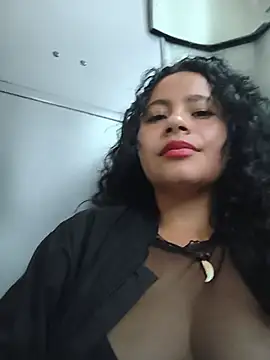 Chat XXX ao vivo de Yaya_watson