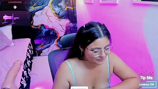 Miss_Kloee Offline XXX-Chat