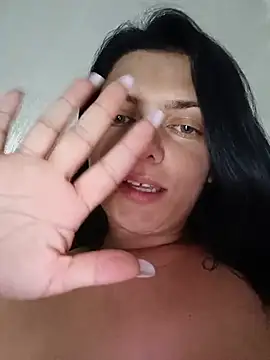Chatroom XXX en direct de Noraa_me