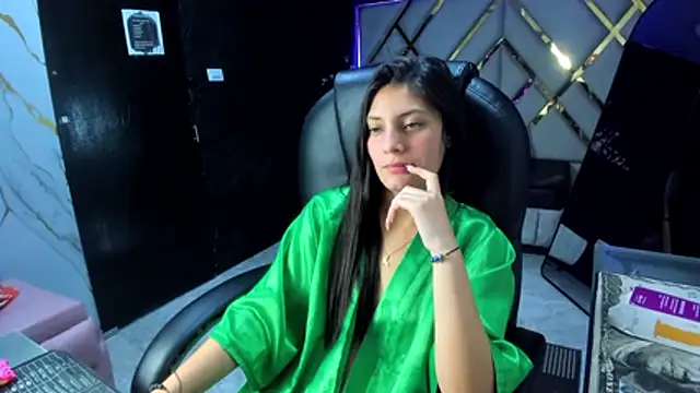 Czat XXX na żywo – _Luna_Bennett