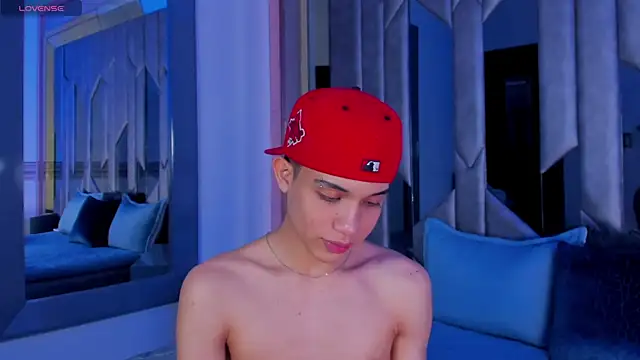 Sebax_Young live XXX chat