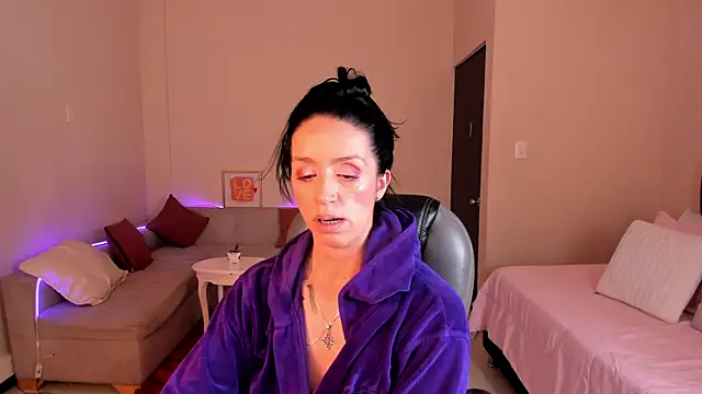 Czat XXX na żywo – Kristen_Garner