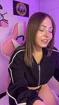 PrettyAmberのライブXXXチャット