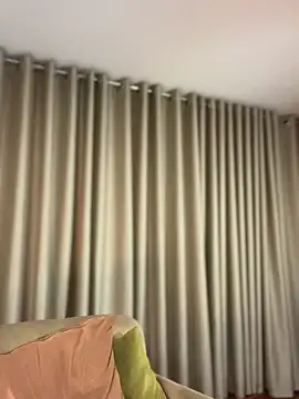 Chat +18 de Zandrina ao vivo