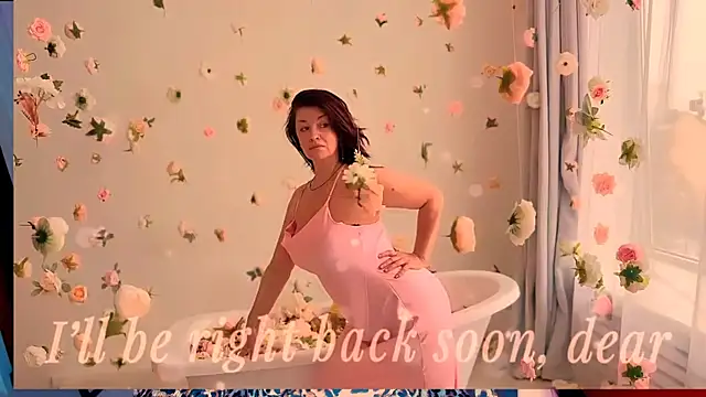 AnaMills Adlı Modelin Canlı XXX Sohbeti