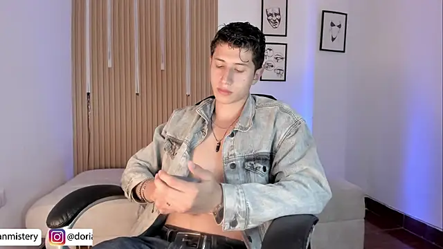Dorianmistery2322_'s Live XXX Chat