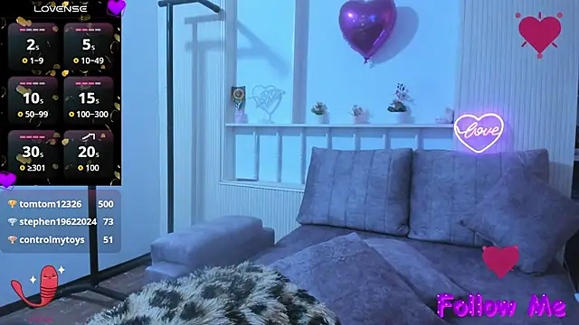 צ'אט XXX בשידור חי של VelvetMouth_