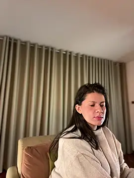 צ'אט XXX בשידור חי של Zandrina