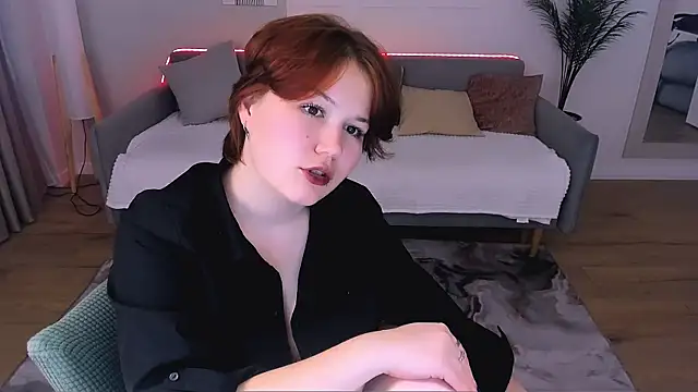 MiaLacrice live XXX chat