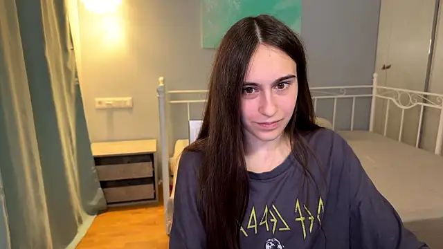 צ'אט XXX בשידור חי של AliceKolltt