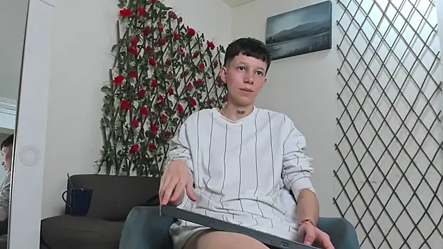 LiamBrown09 Live XXX Chat
