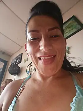 Lucia_Rios Chat XXX in diretta