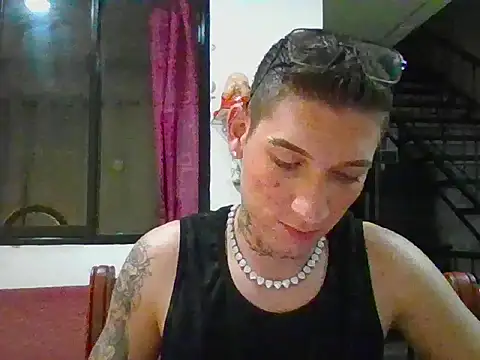 liam_carter2's Live XXX Chat