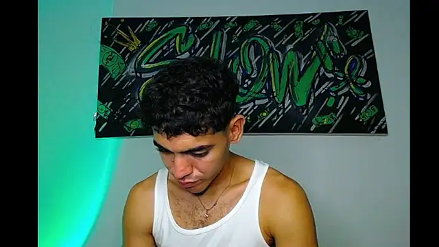Chat XXX ao vivo de Viktor_Blad